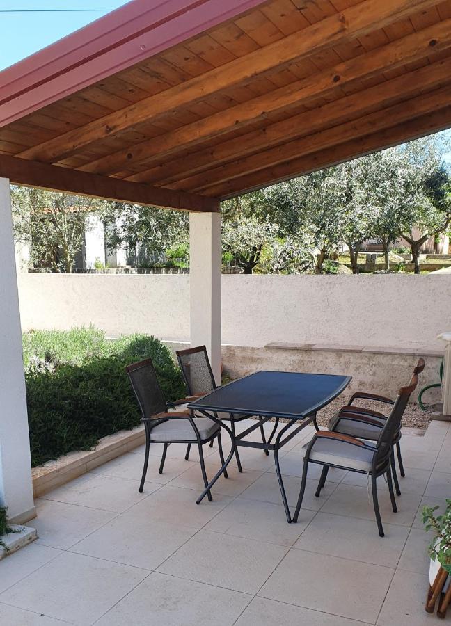 Villa Santa Eufemia Sutomiscica Extérieur photo