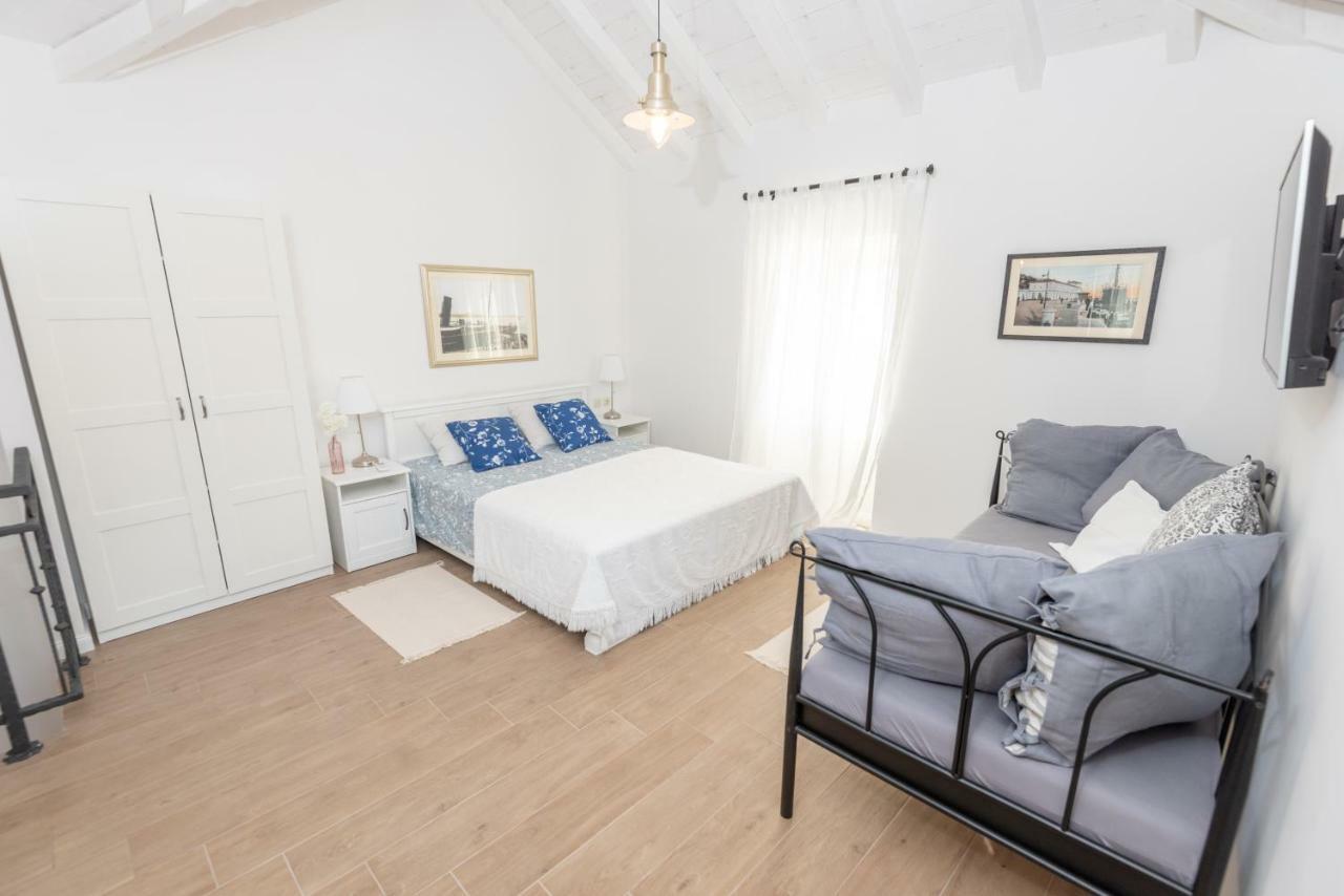 Villa Santa Eufemia Sutomiscica Extérieur photo