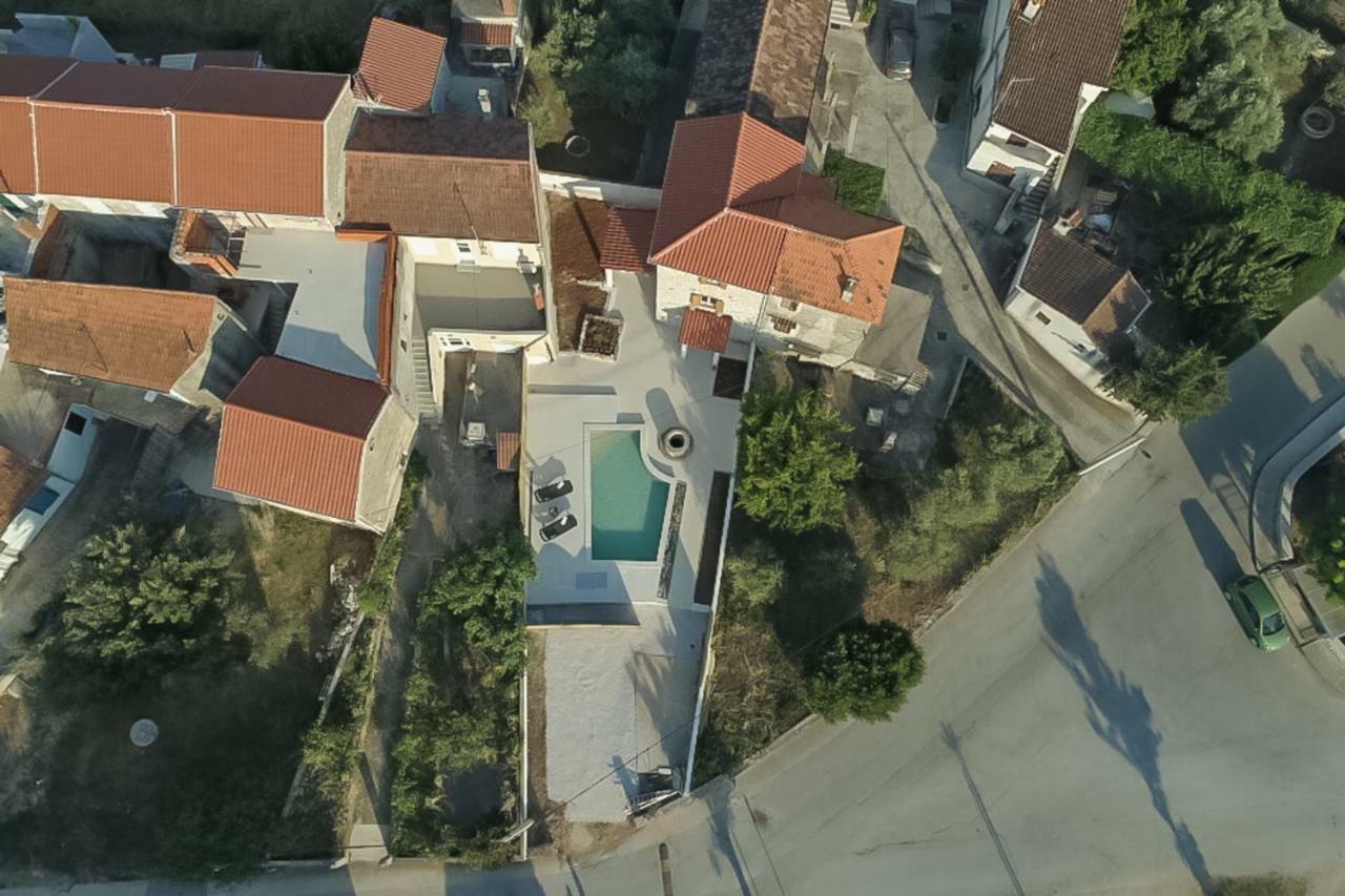 Villa Santa Eufemia Sutomiscica Extérieur photo